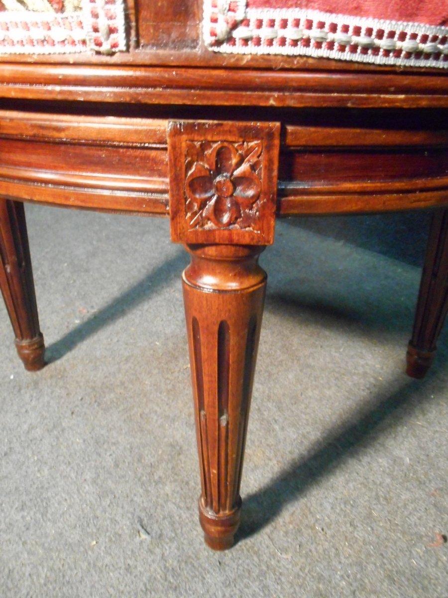 Nineteenth Century Mahogany Office Armchair-photo-6
