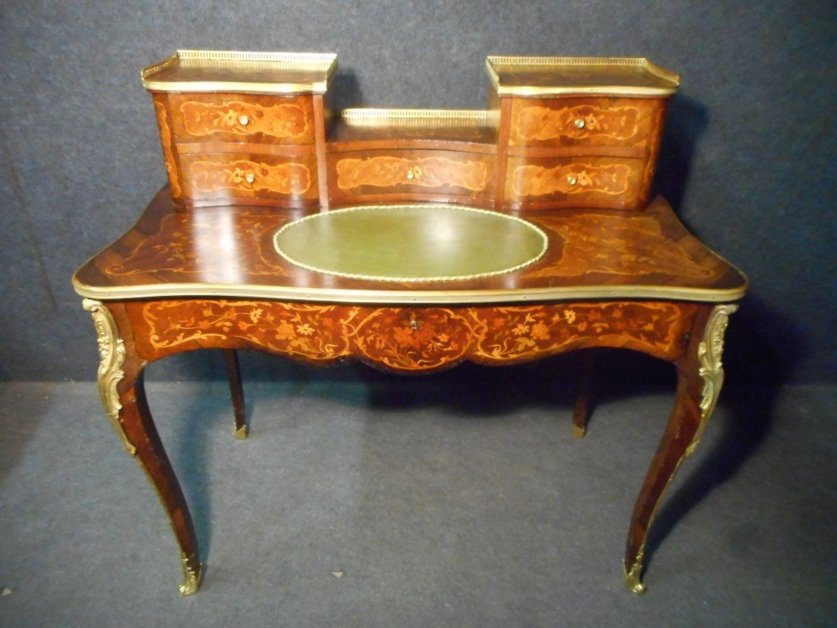 Curved Lady's Desk Napoleon III In Marquetry And Gilt Bronze