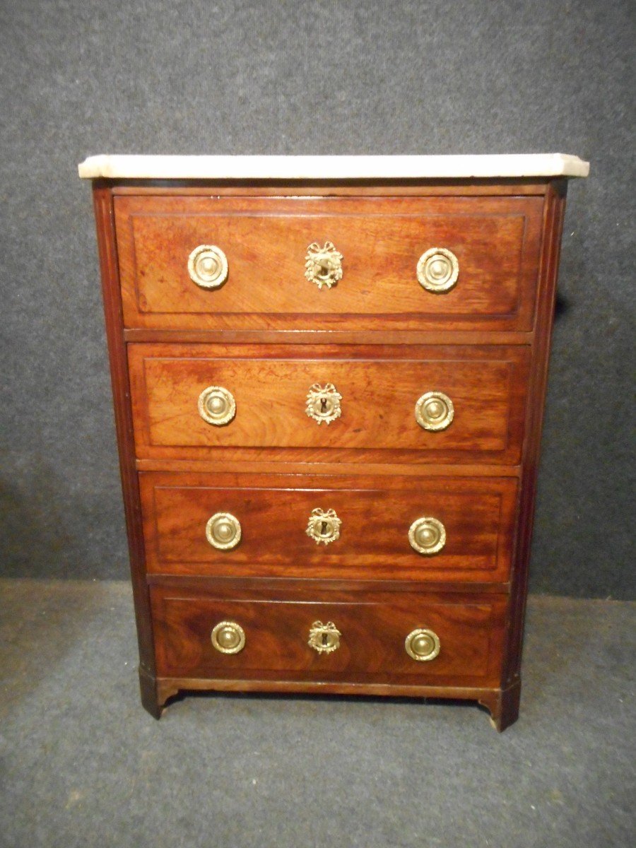 18th Century Commode Stamped Claude Charles Saunier And Jme