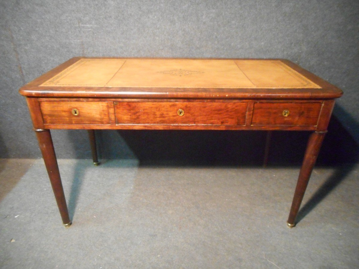 Louis XVI Period Desk In Mahogany