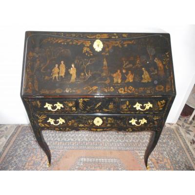 Bureau De Pente époque Louis XV En Laque De Chine