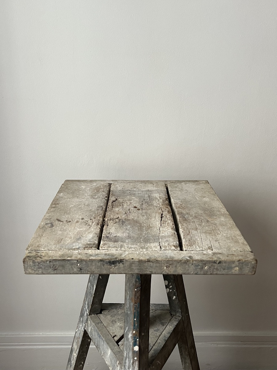 Sculptor's Workshop Stool -photo-2
