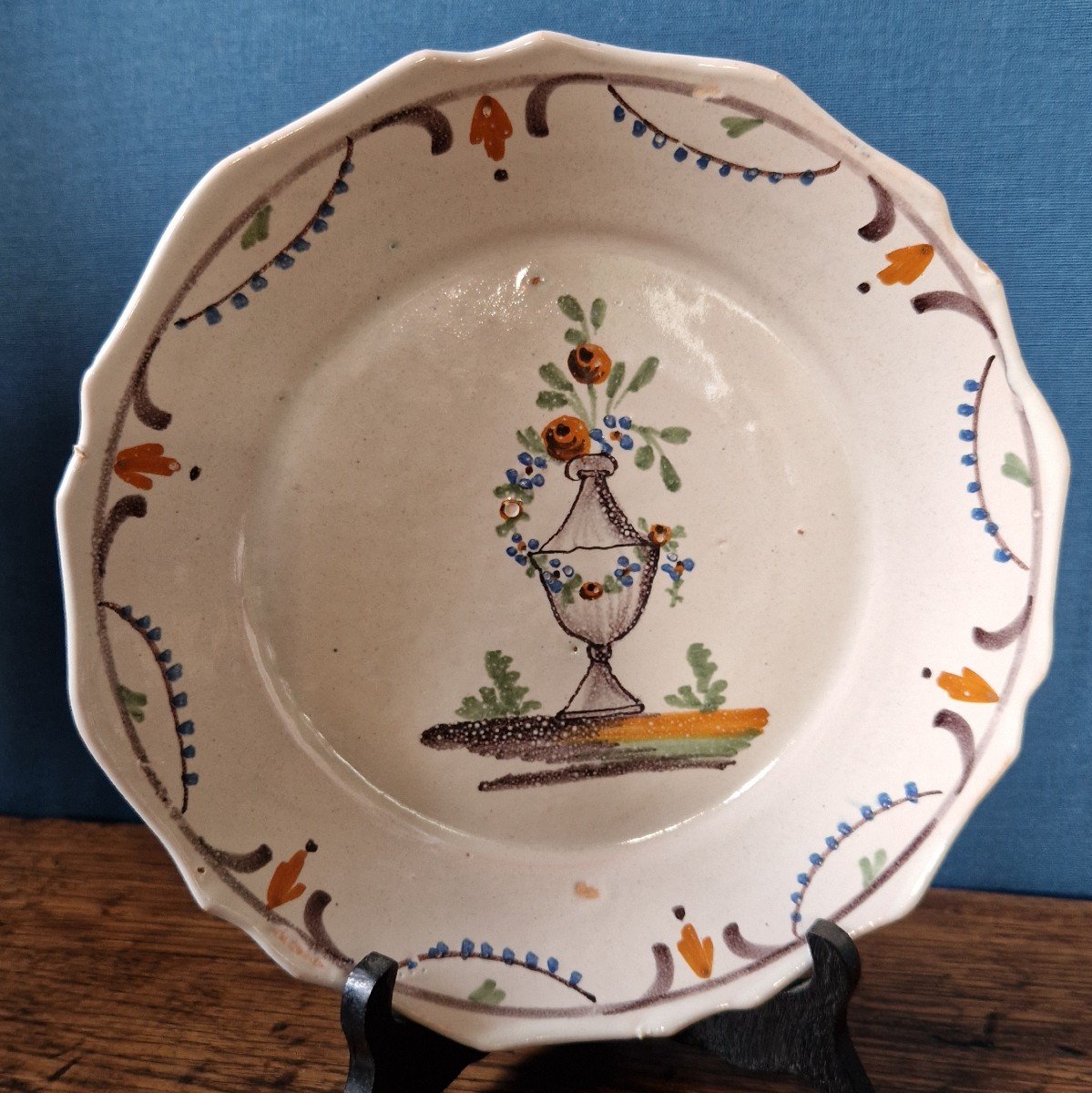 Nineteenth Nevers Plate-photo-2