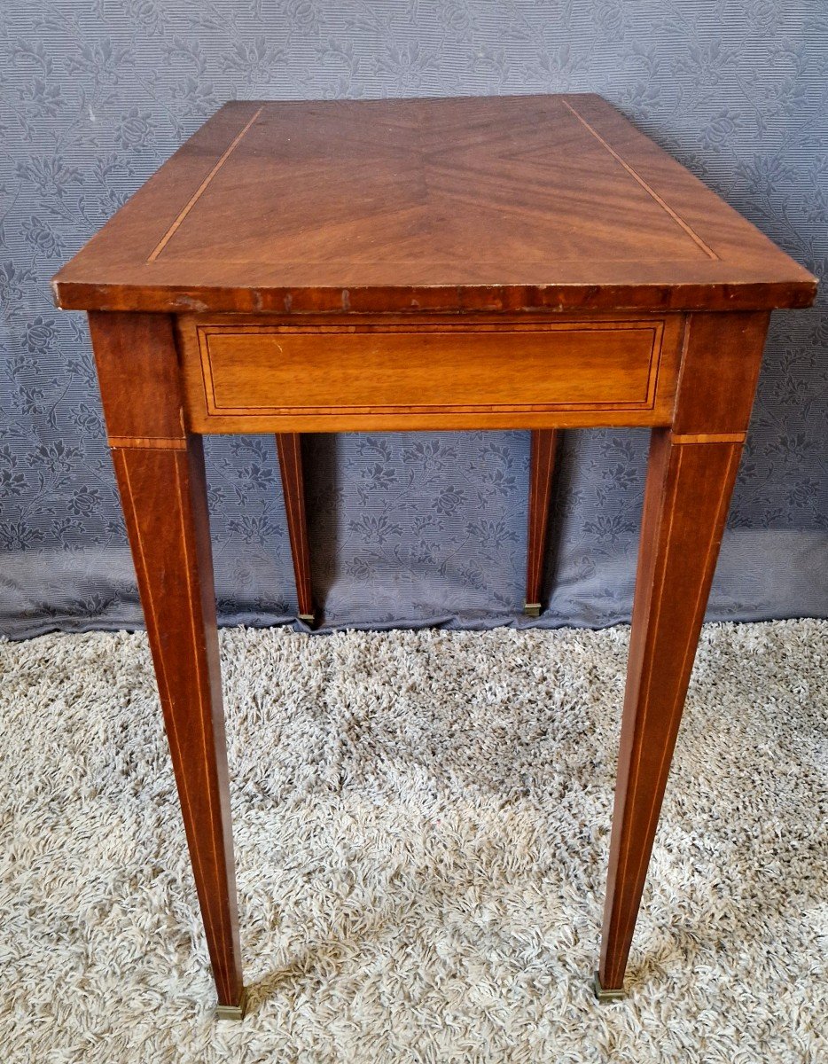 Small Mahogany Veneer Desk Table-photo-1