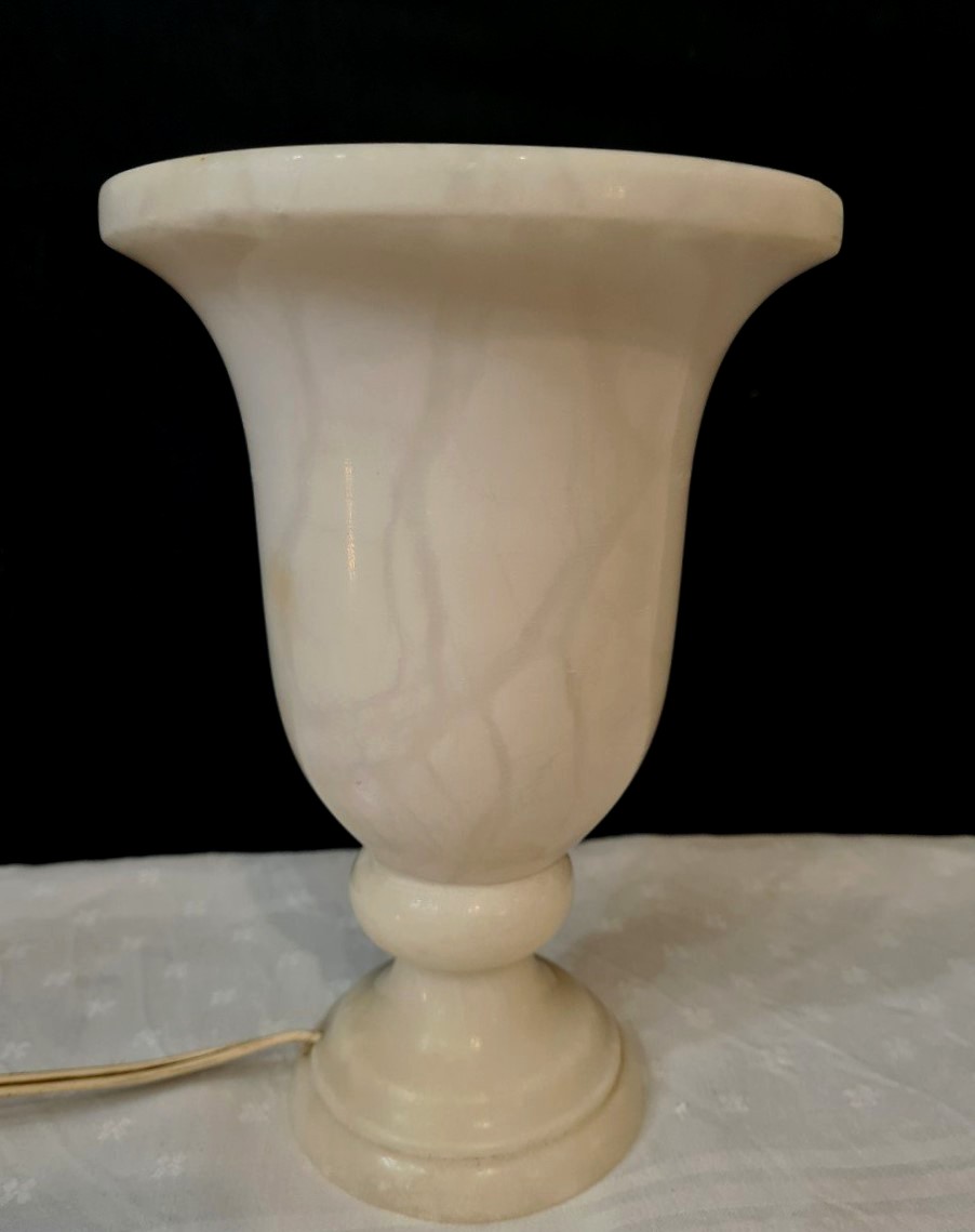 Art Deco Alabaster Tulip Lamp-photo-3