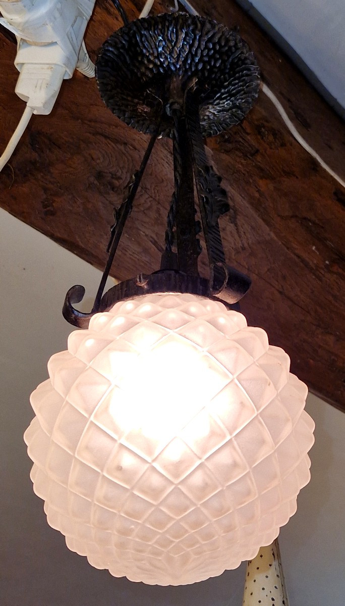 Art Deco Pendant Light -photo-1