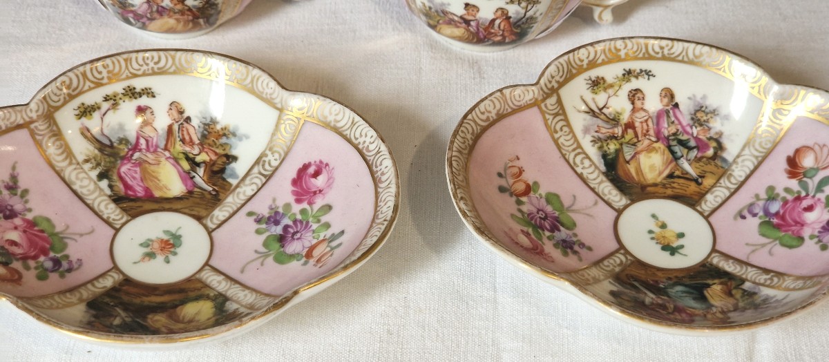 Pair Of Dresden Saxon Porcelain Cups And Saucers-photo-4