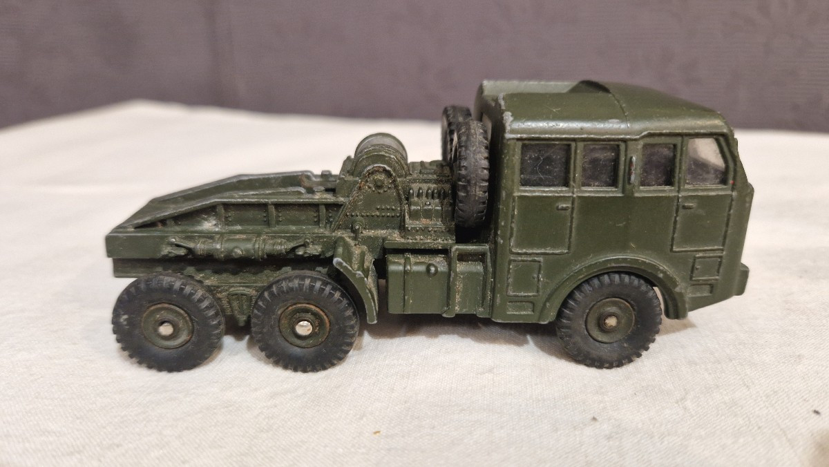 DINKY SUPERTOYS 890 Berliet et Semi-remorque porte-char-photo-3