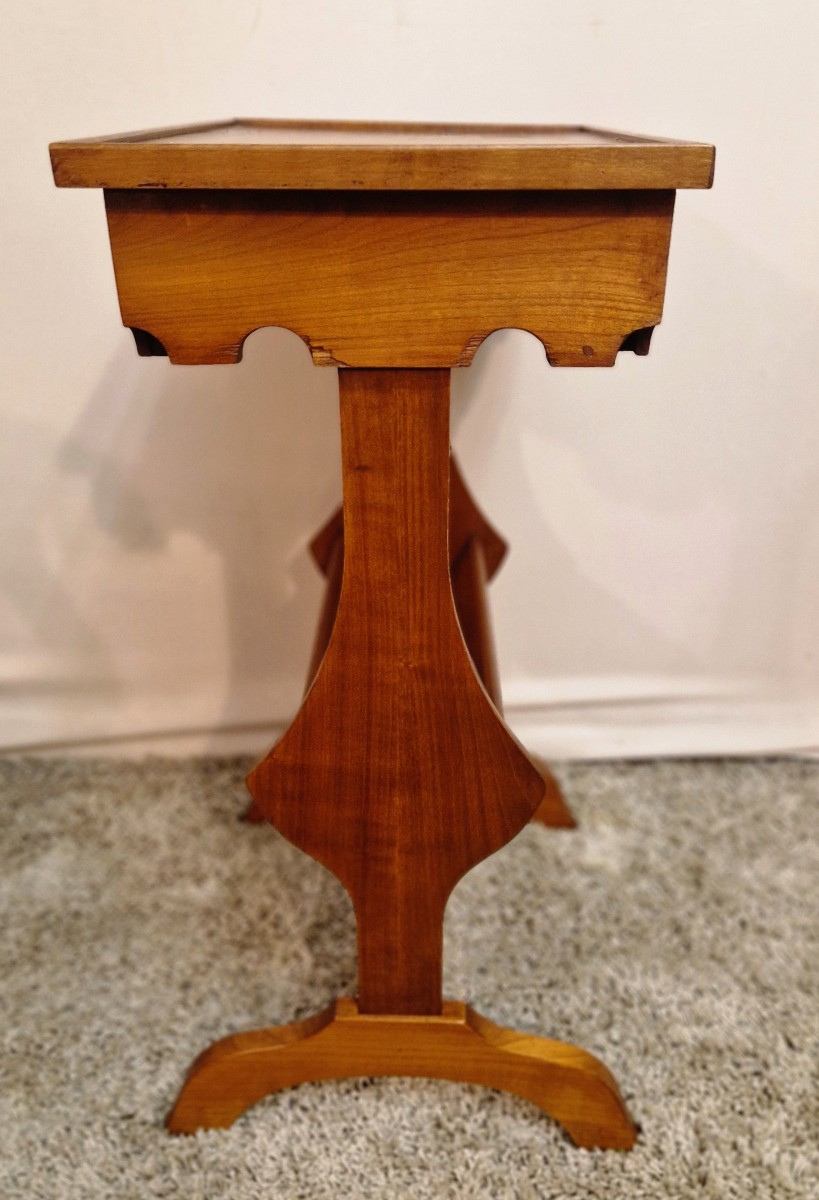 Table d'appoint en merisier XXe-photo-2