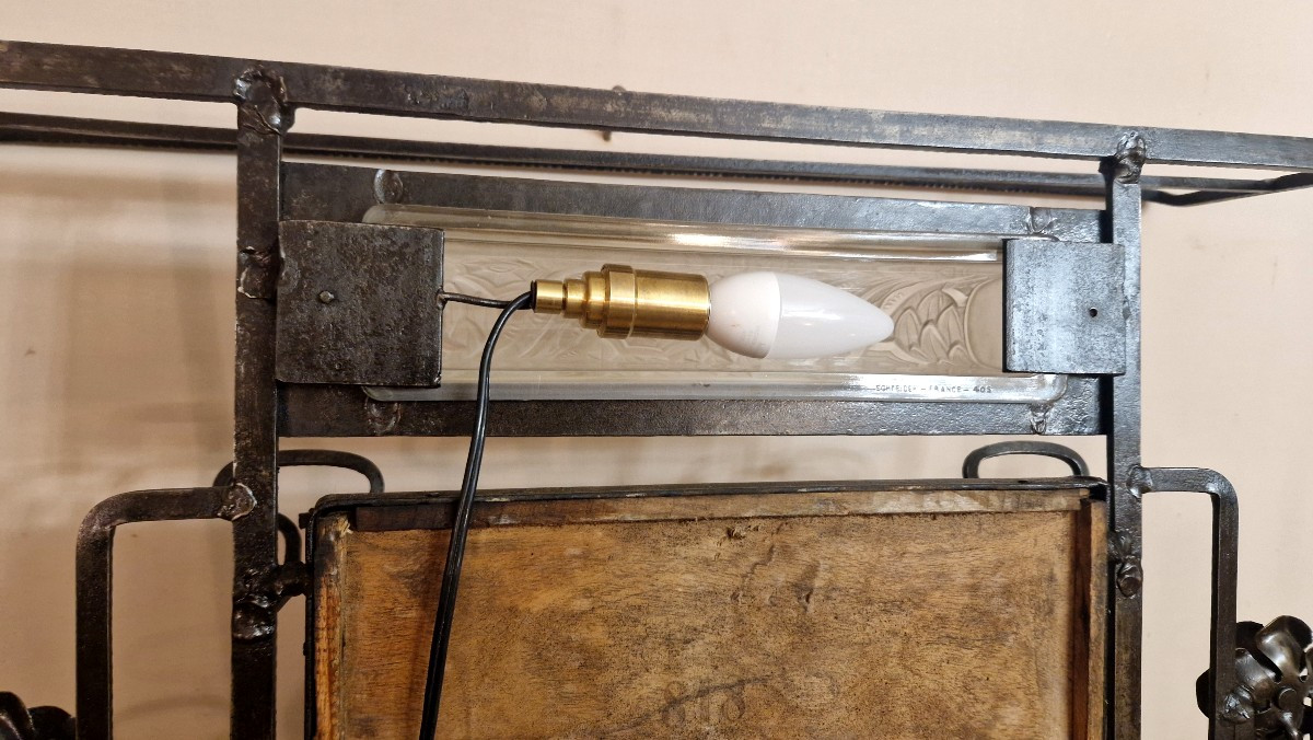 Hammered Wrought Iron Locker - Art Deco - Schneider Glassworks-photo-7