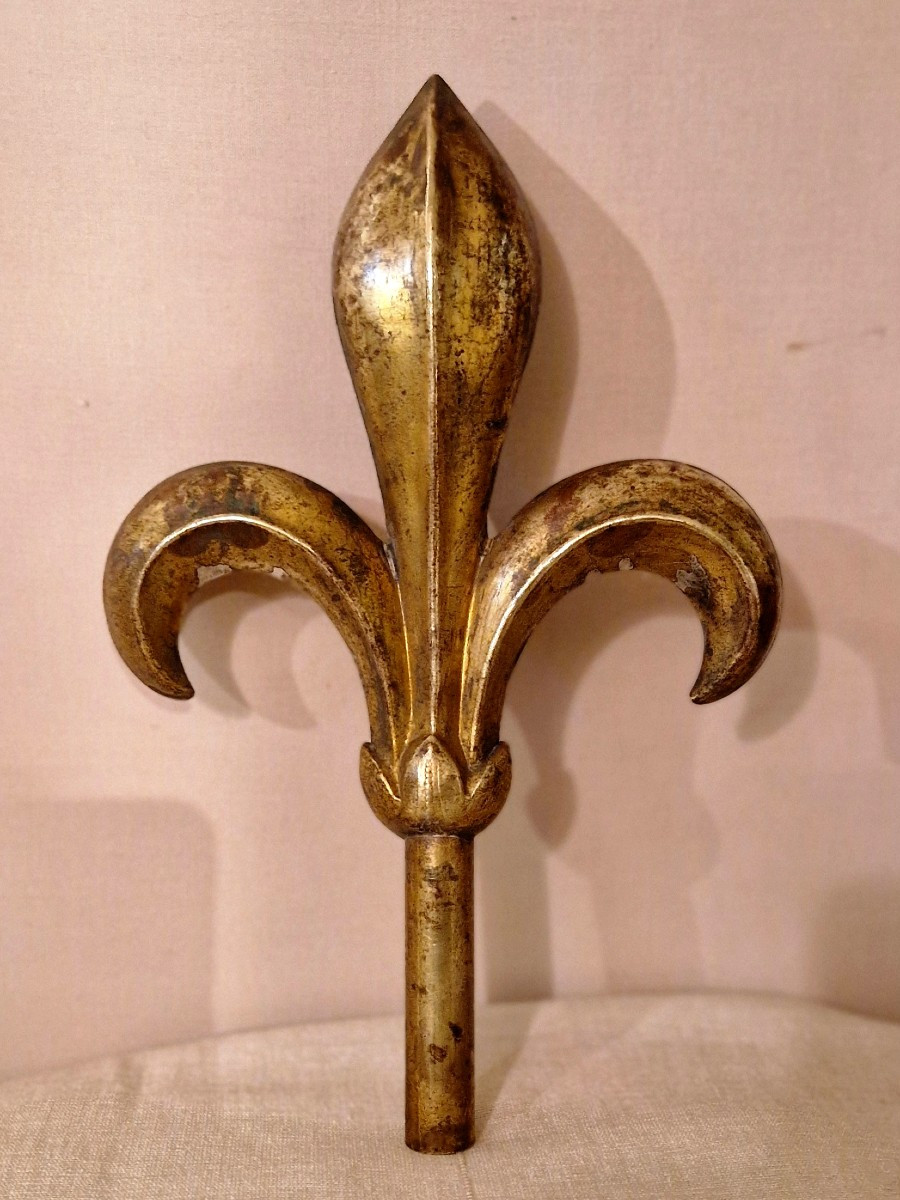 Pique d'étendard  religieux - Fleur de lys -photo-2