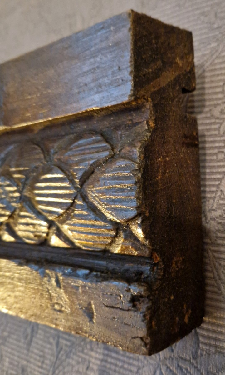 18th-century Woodwork - Pediment - Interior Ornamentation-photo-3