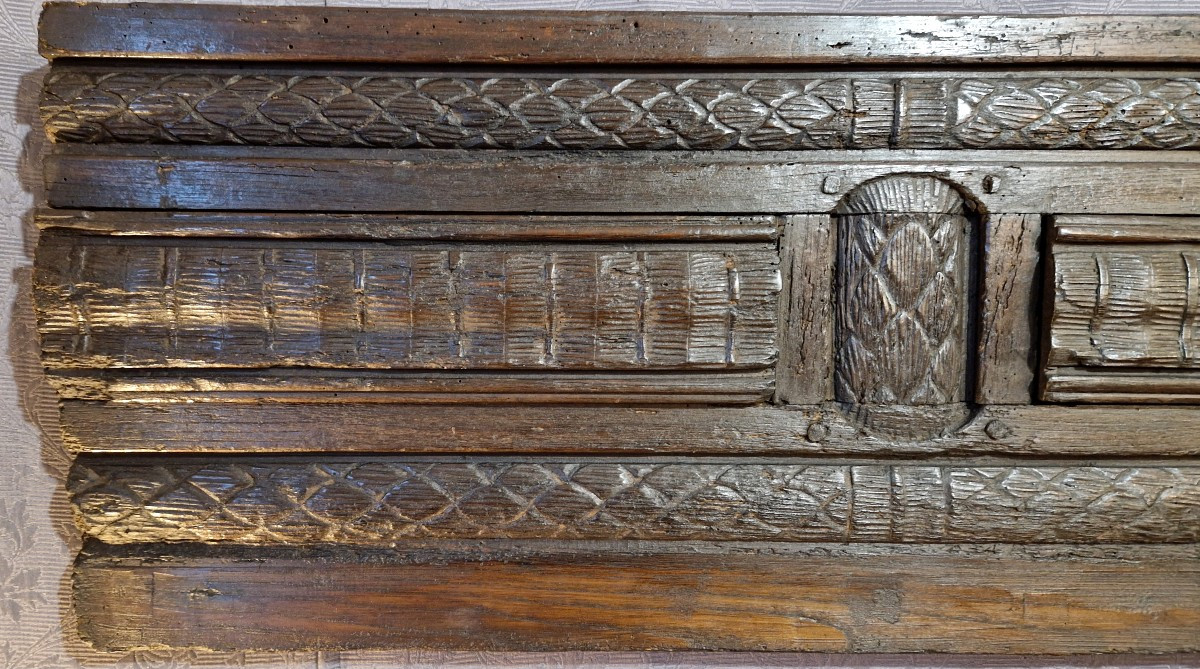 18th-century Woodwork - Pediment - Interior Ornamentation-photo-4