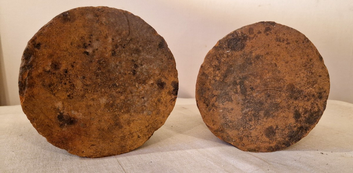 2 Provençal Terracotta Birdhouses-photo-1