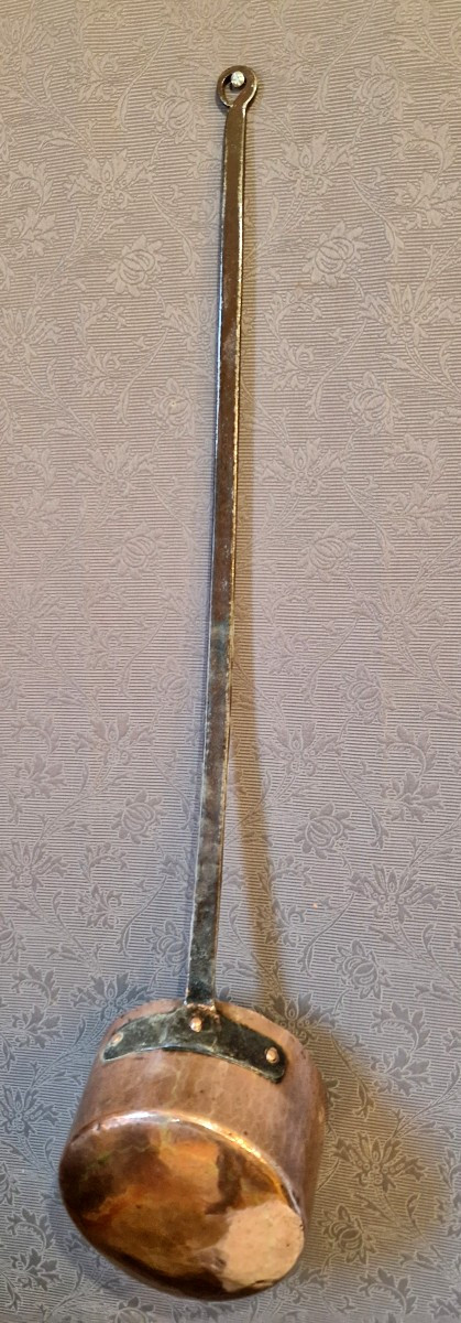 19th Century Hammered Copper Casserole-photo-2