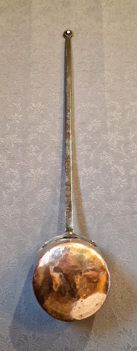 19th Century Hammered Copper Casserole