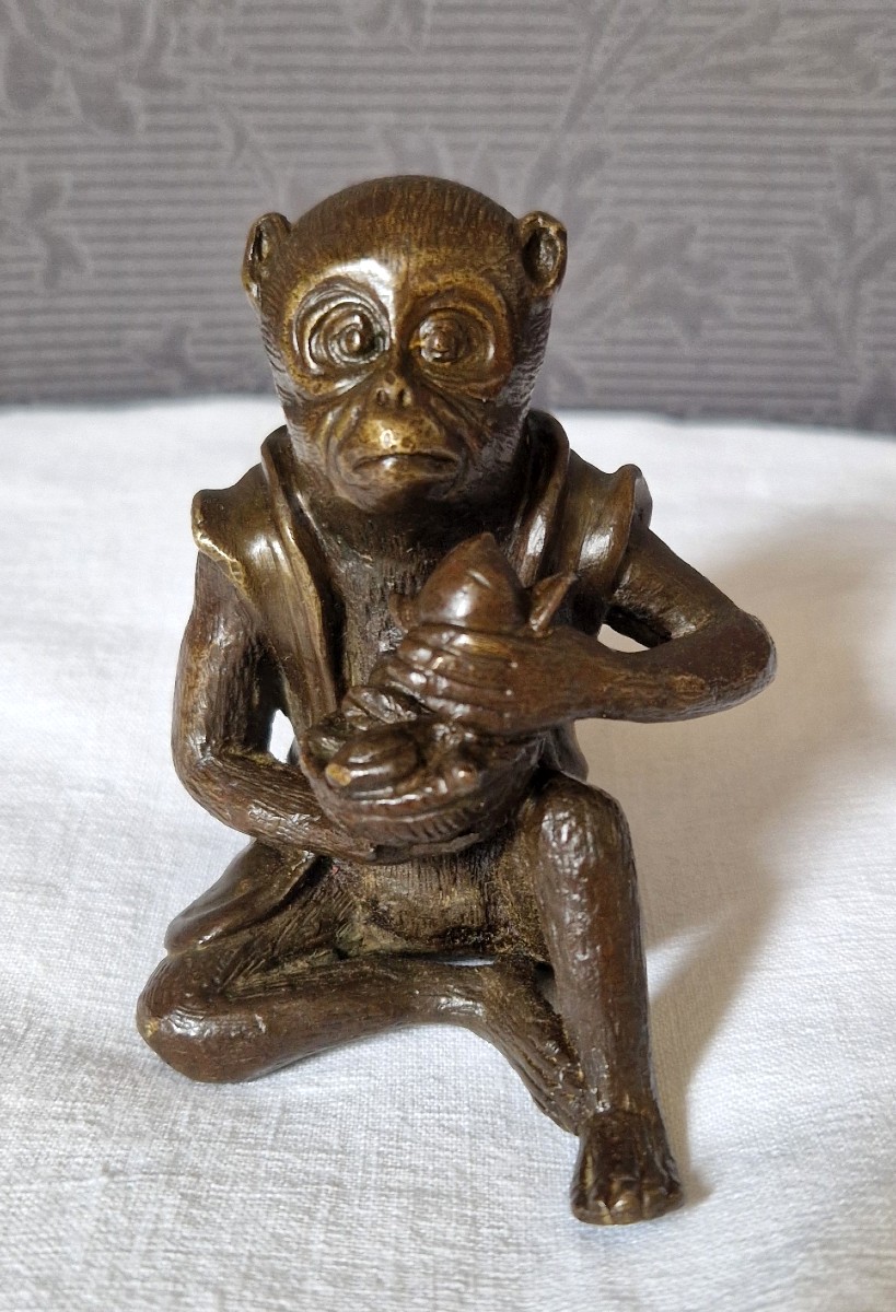 Bronze Singe Assis  Par Edouard Enot