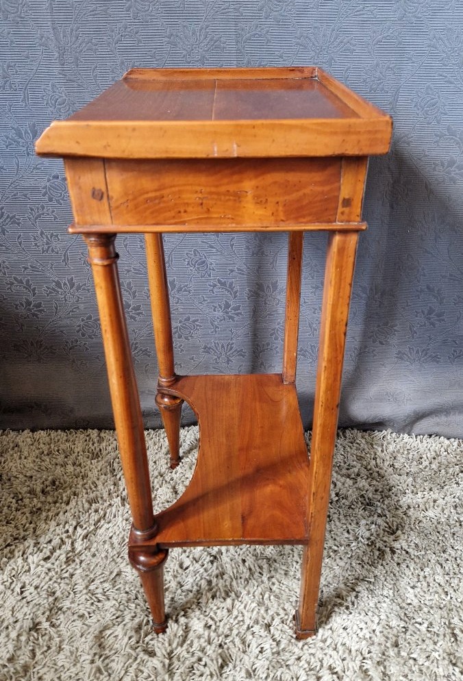 Table d'appoint en merisier XXe-photo-4