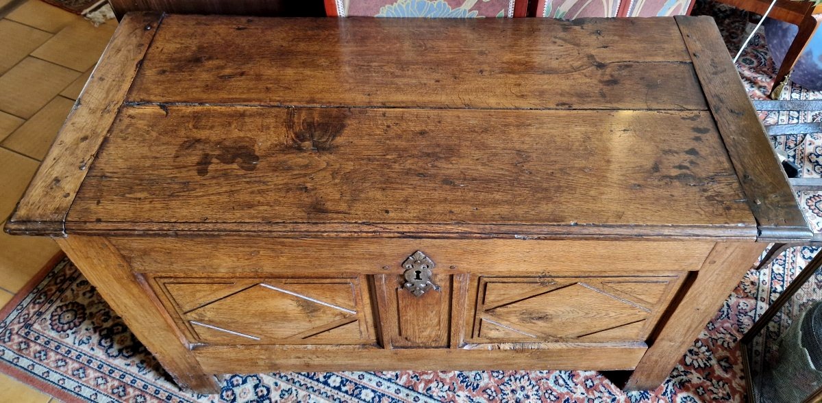 19th Century Oak Chest-photo-3