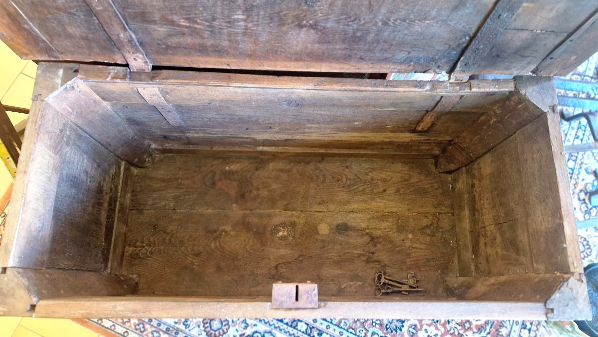 19th Century Oak Chest-photo-6