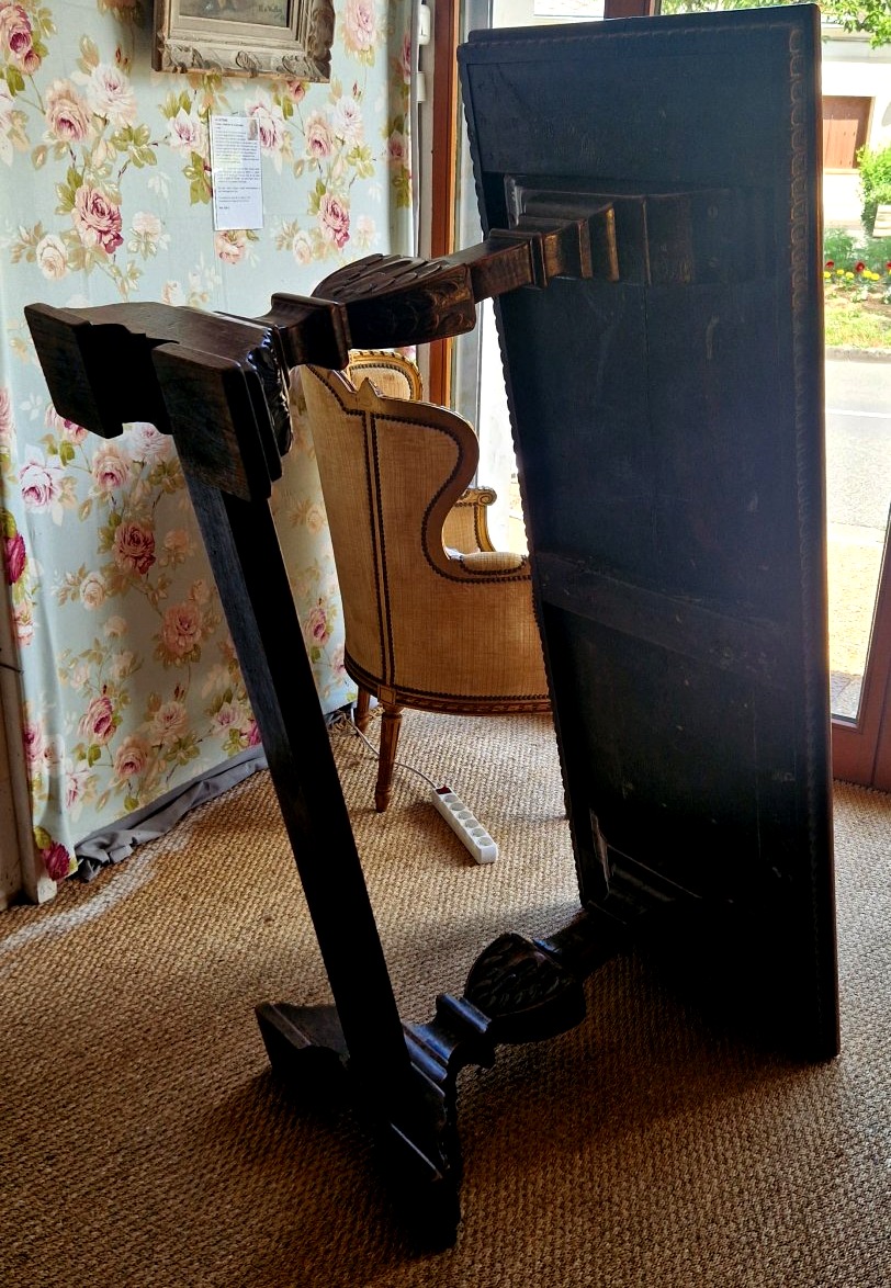 19th Century Renaissance Table-photo-8