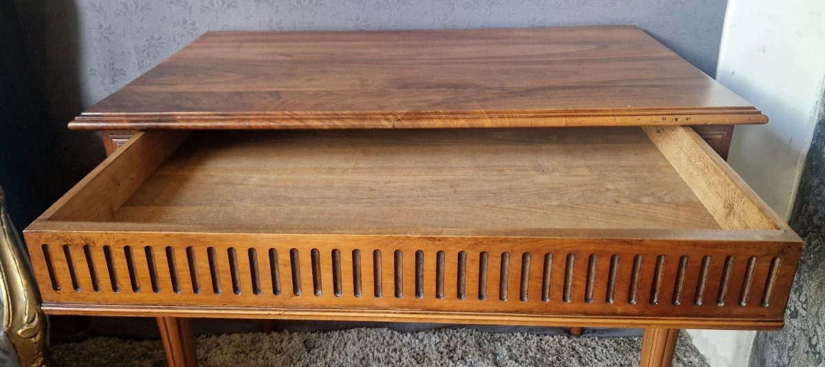 Walnut Desk Table, 20th Century-photo-4