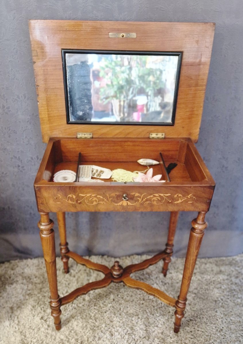 Marquetry Artisan  -photo-1