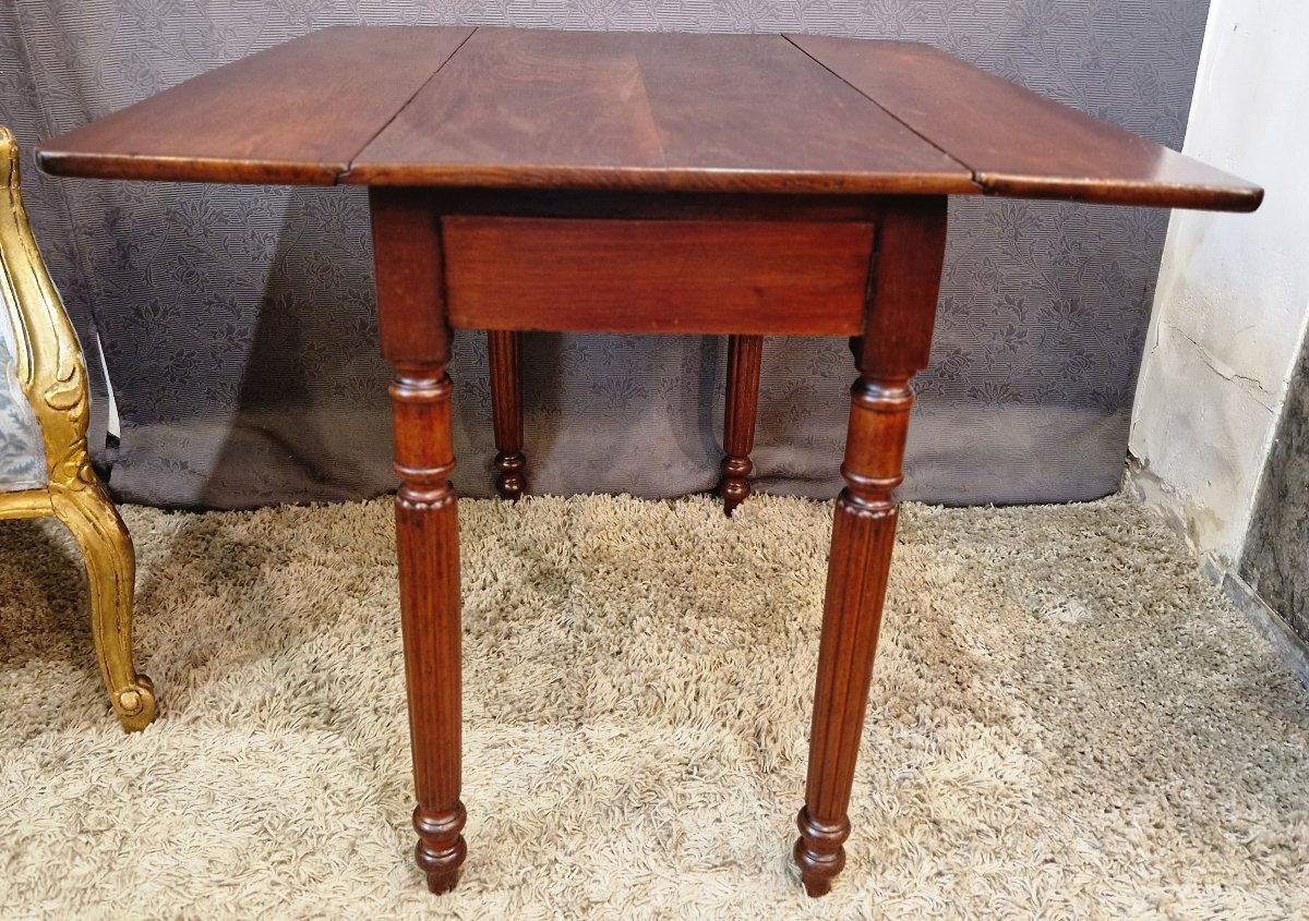 Table d'appoint en acajou-photo-2
