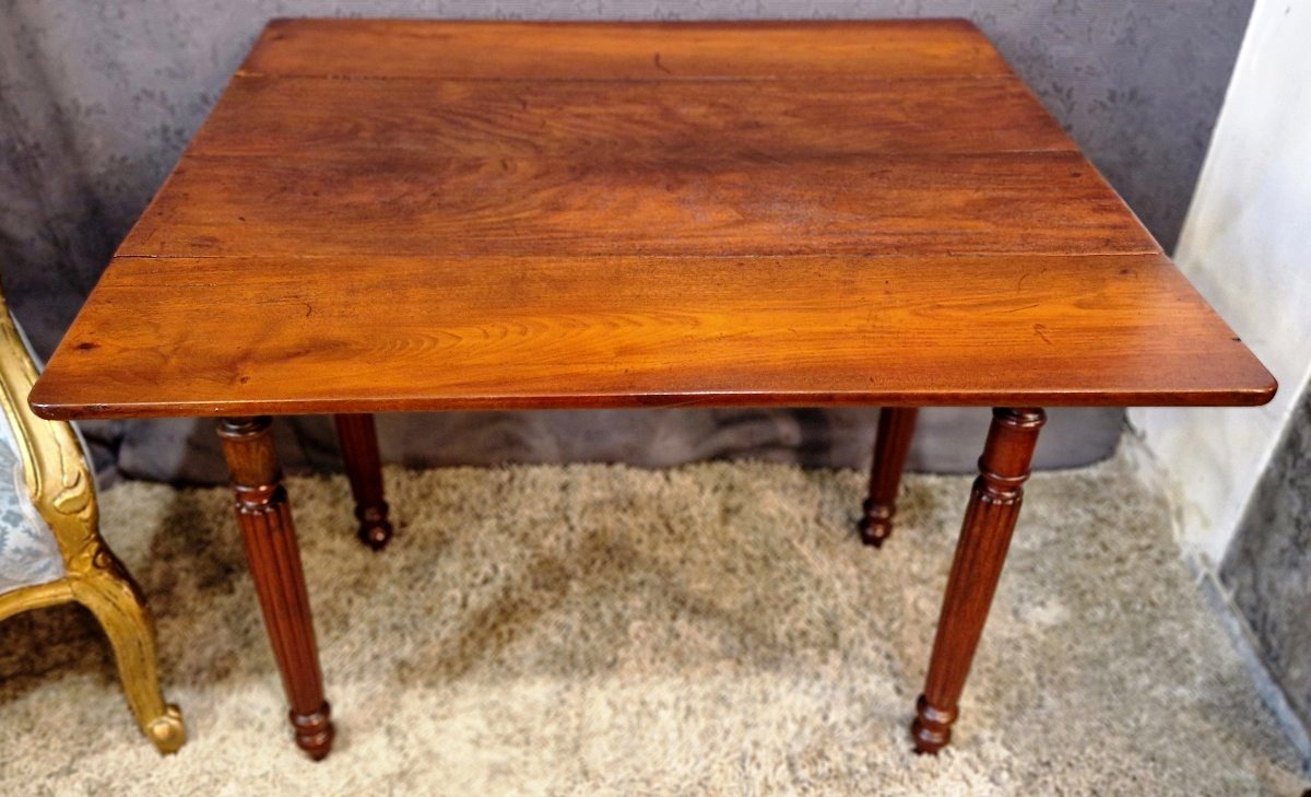 Table d'appoint en acajou-photo-1