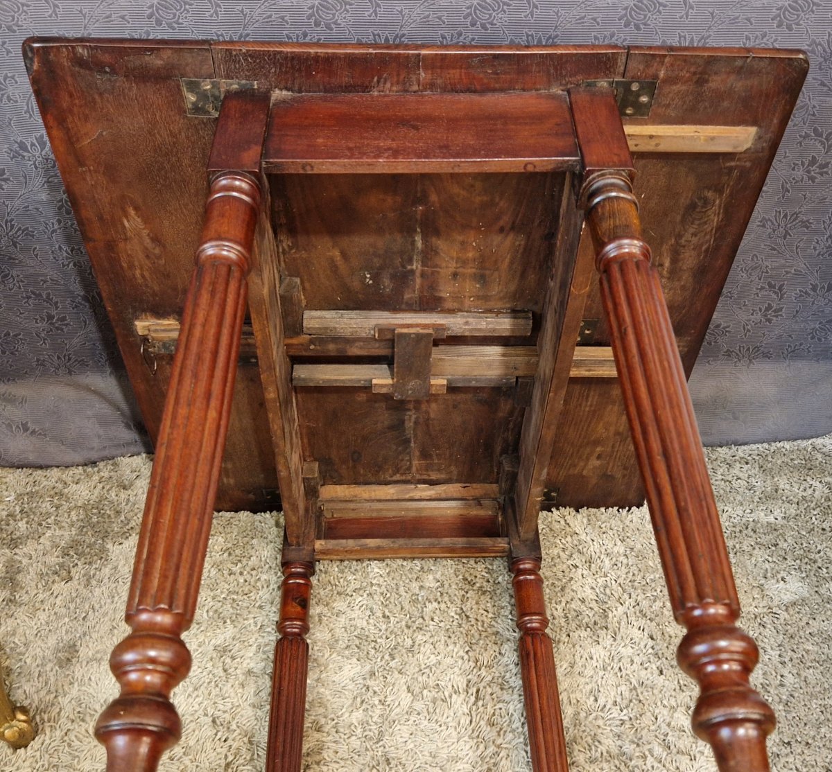 Table d'appoint en acajou-photo-8