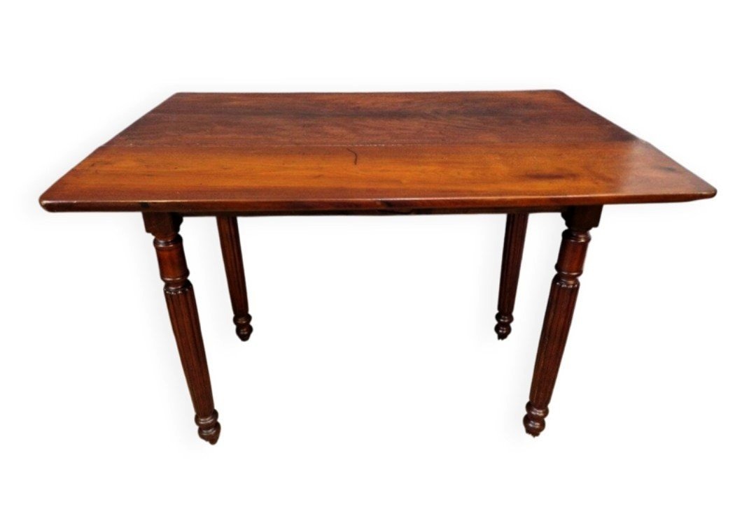 Table d'appoint en acajou