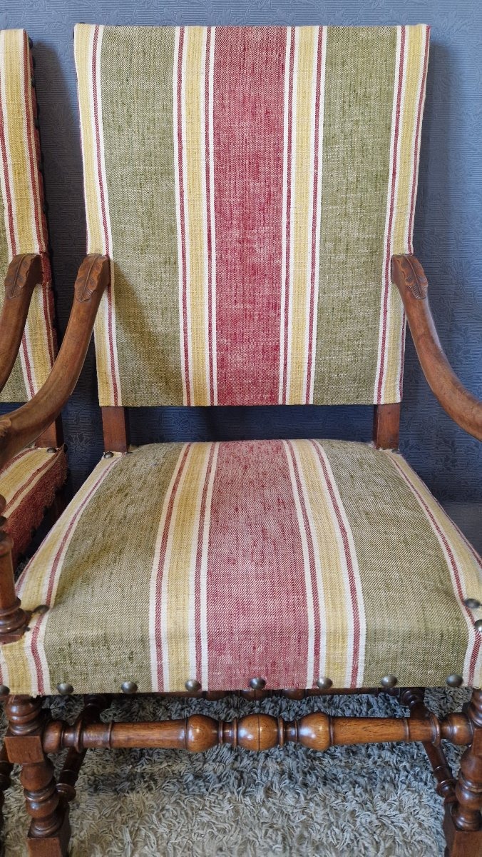Paire de fauteuils Louis XIV-photo-4