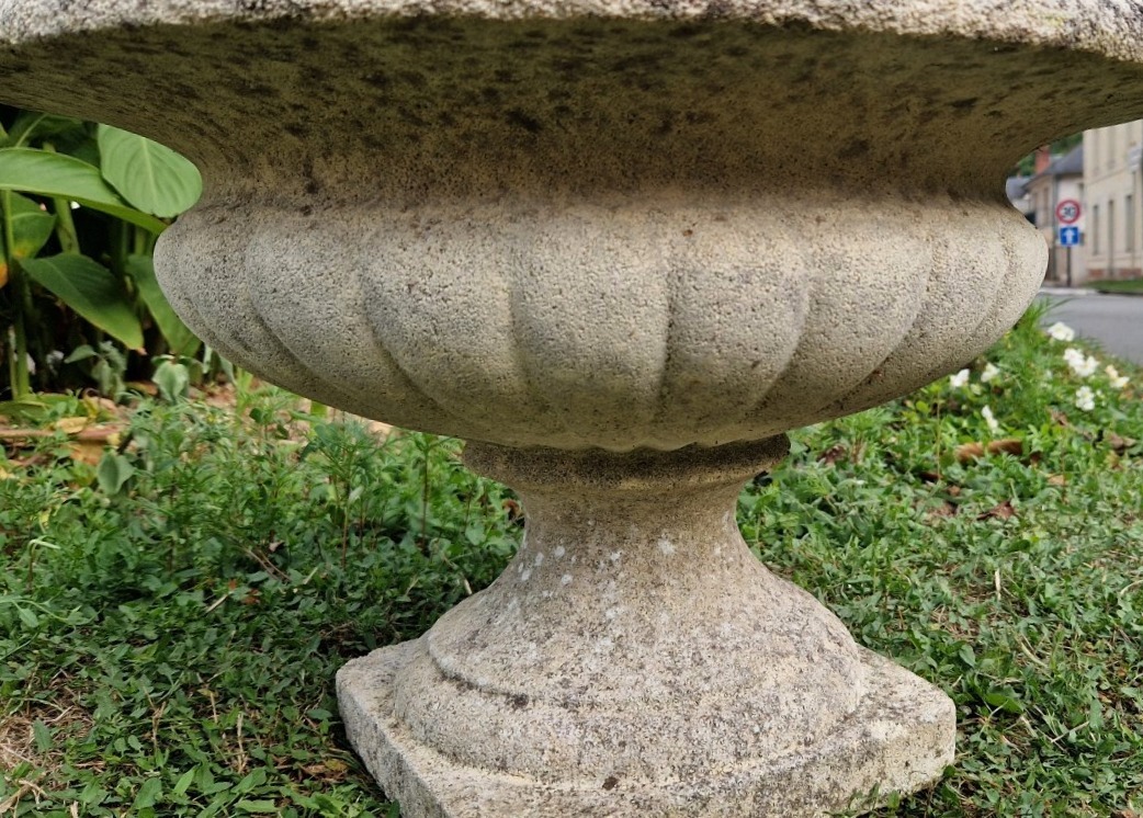 Medici Vases Made Of Reconstituted Stone. 20th Century-photo-3