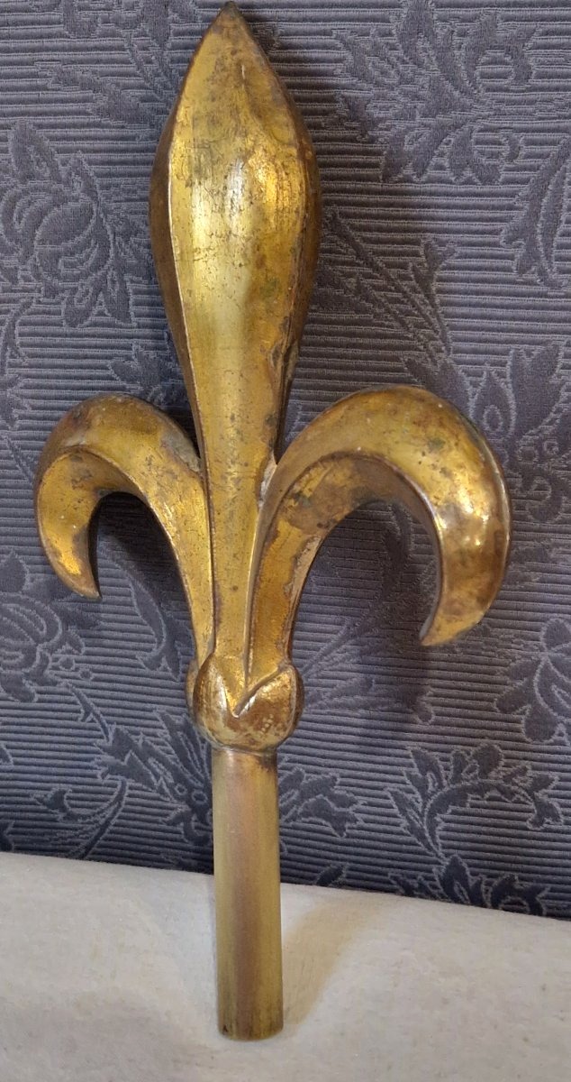Pique d'étendard religieux - Fleur de lys-photo-3
