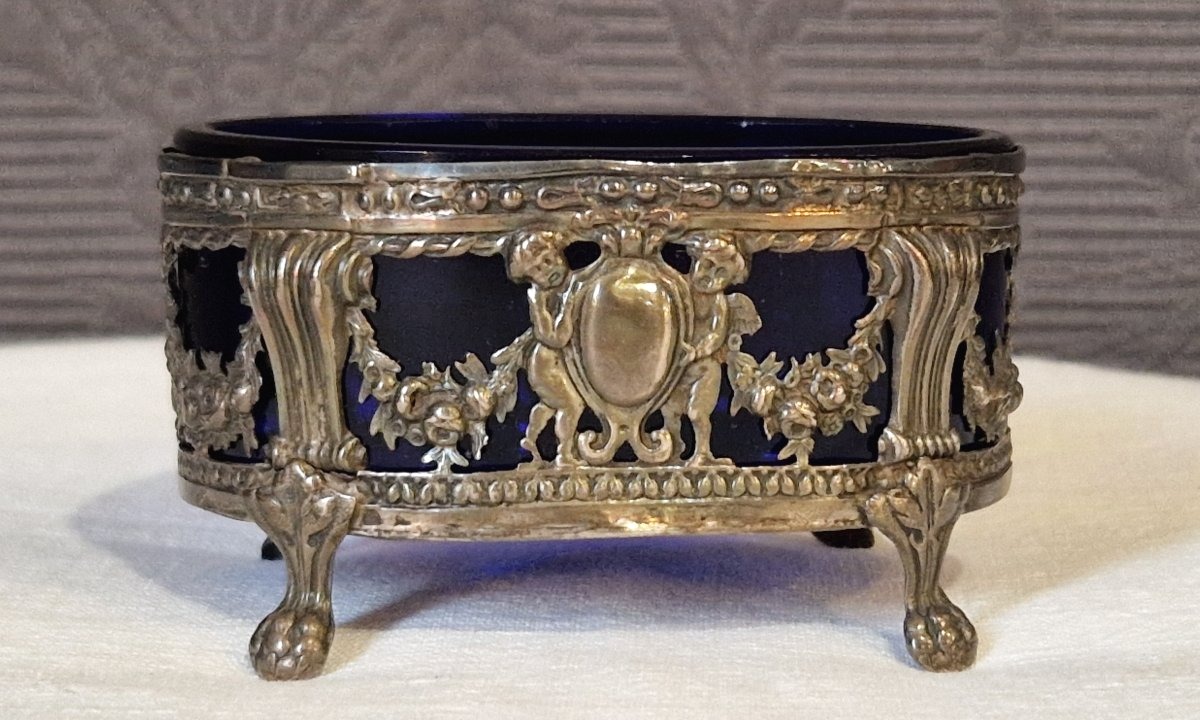 Solid Silver Salt Cellar With Putti Decorations-photo-3