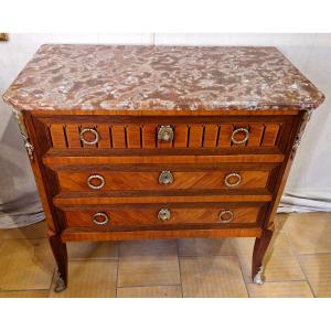 Commode En Marquèterie De Transition Louis XV/louis XVI 