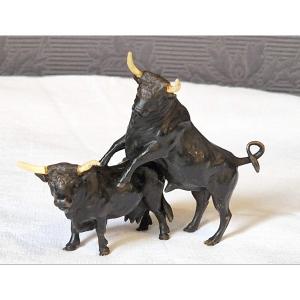 Bulls - The Rut - Vienna Bronze