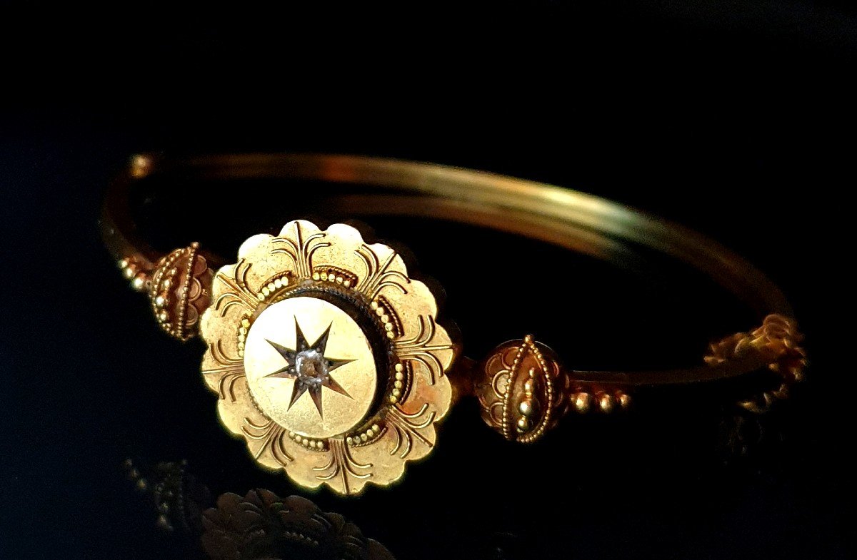 Bracelet Ancien En Or 15 Carats Avec Diamant.