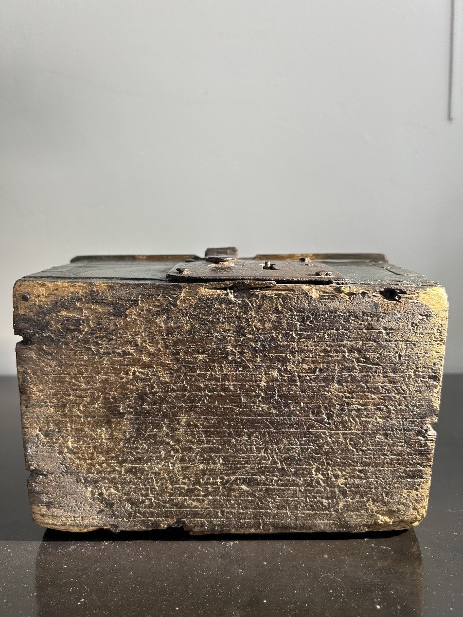 Tronc d’église « Vierge au Rosaire »-photo-2