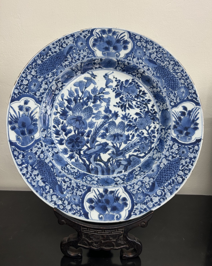 Large Kangxi Chinese Porcelain Dish