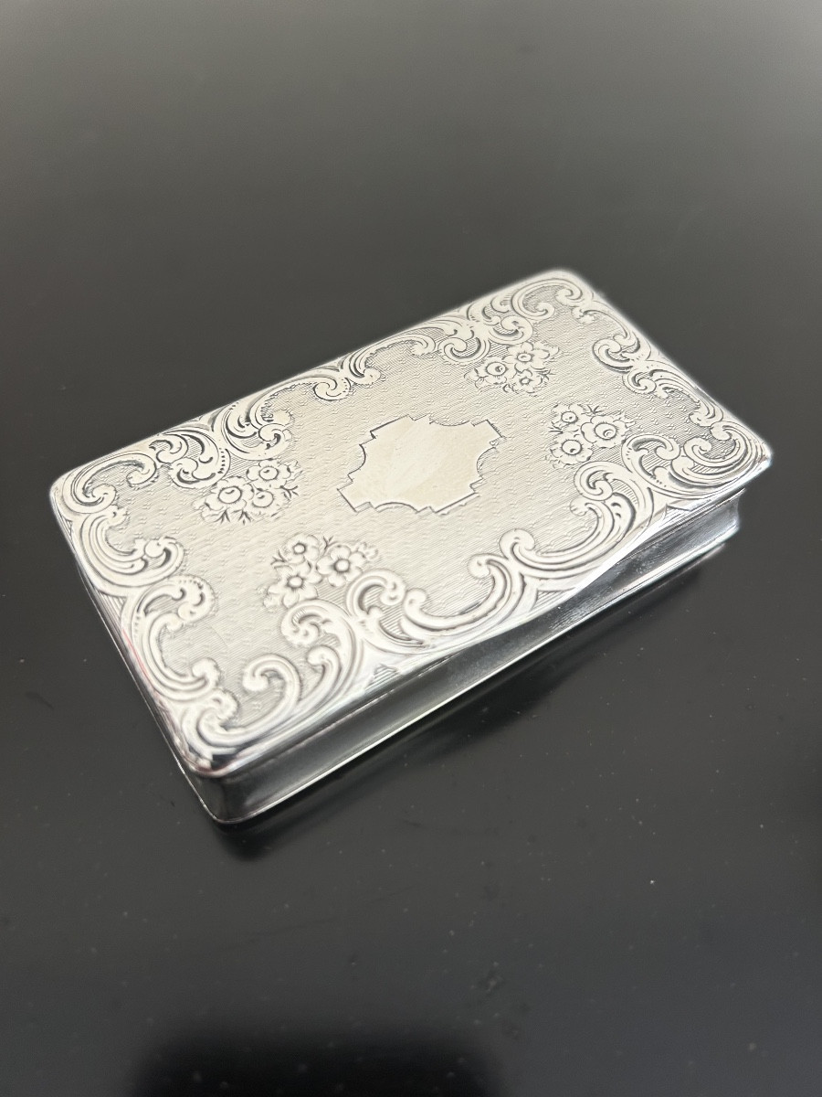 Tabatière en argent