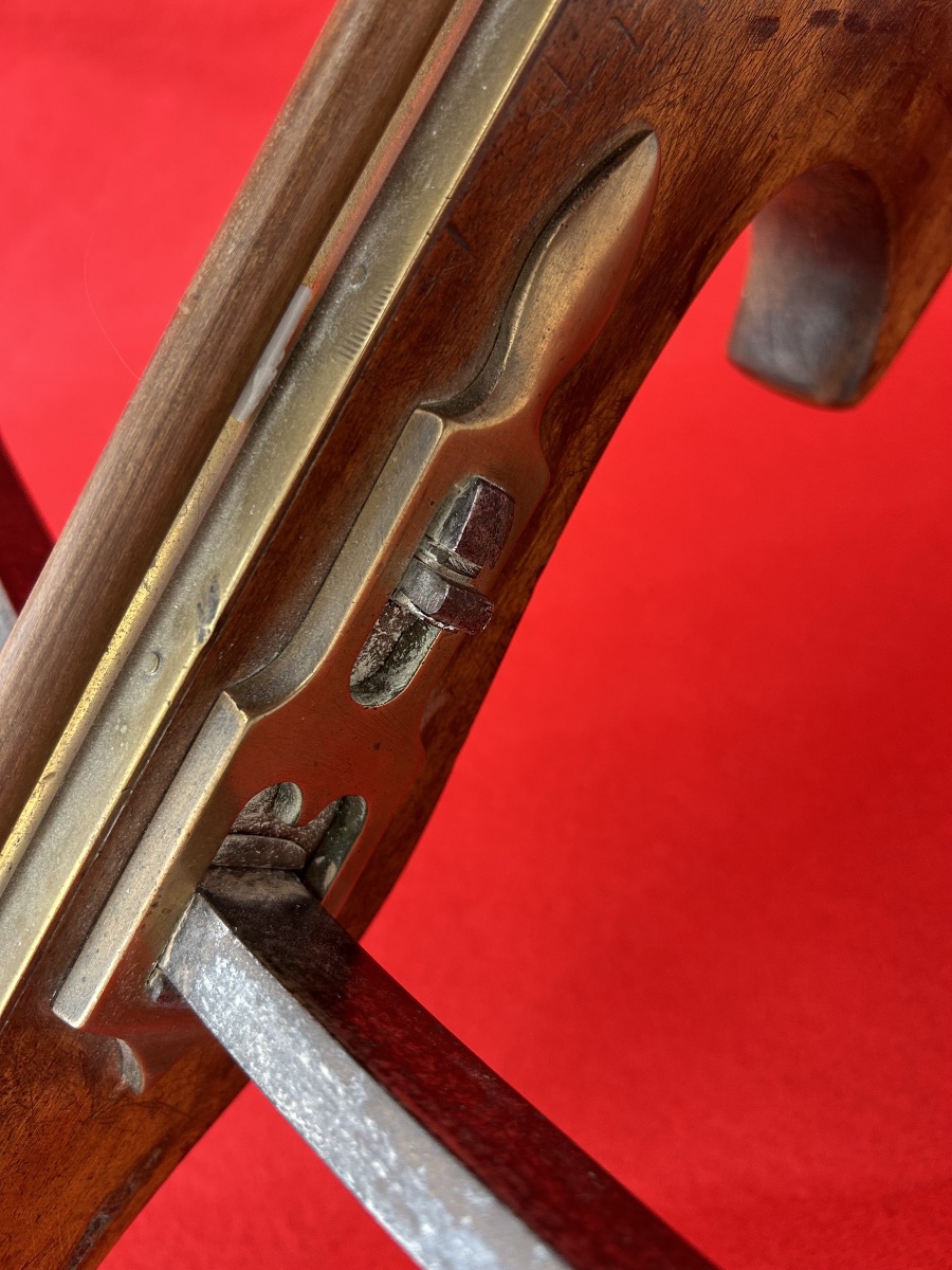 Crossbow 19th Century Walnut-photo-1
