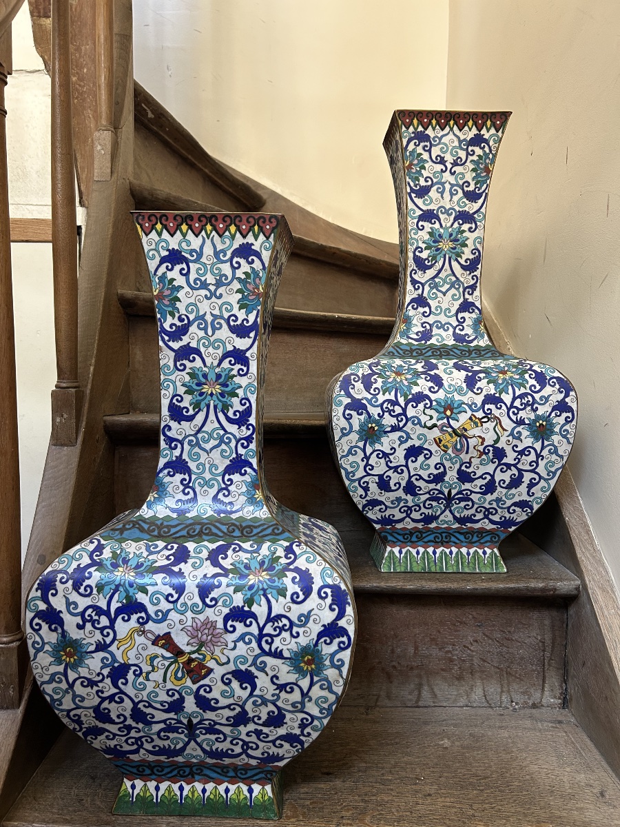 Paire Vases Aux Émaux Chinois