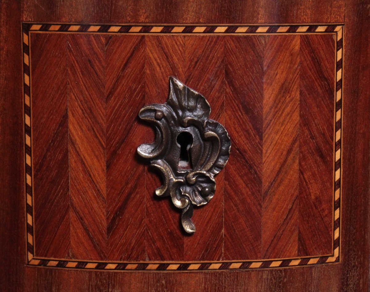 Louis XV Style Commode-photo-3