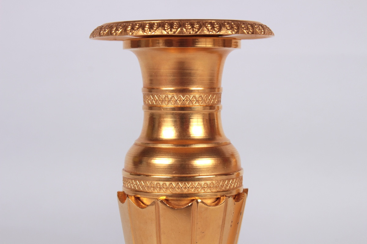 A Fine Pair Of Ormolu Candlesticks By Thomire-duterme Et Cie-photo-3