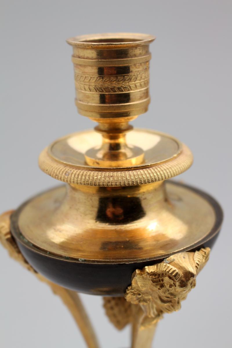 A Pair Of Directoire Gilt And Bronze Casollettes-photo-3