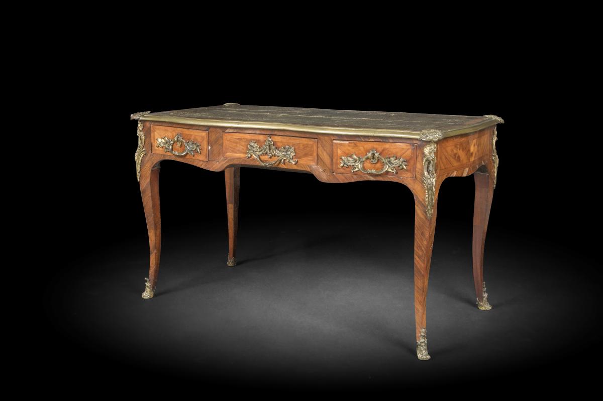 Bureau Plat d'Epoque Louis XV - XVIIIe Siècle