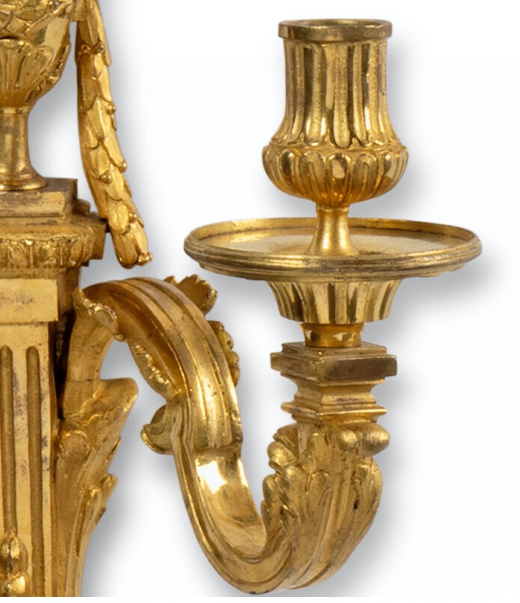 A Pair Of Gilt Bronze Louis XVI Twin Wall Lights-photo-1