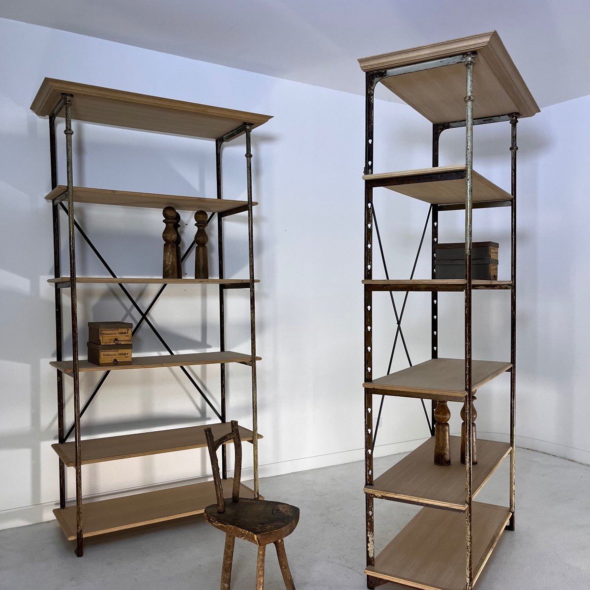 Paire D’étagères De Magasin -photo-1