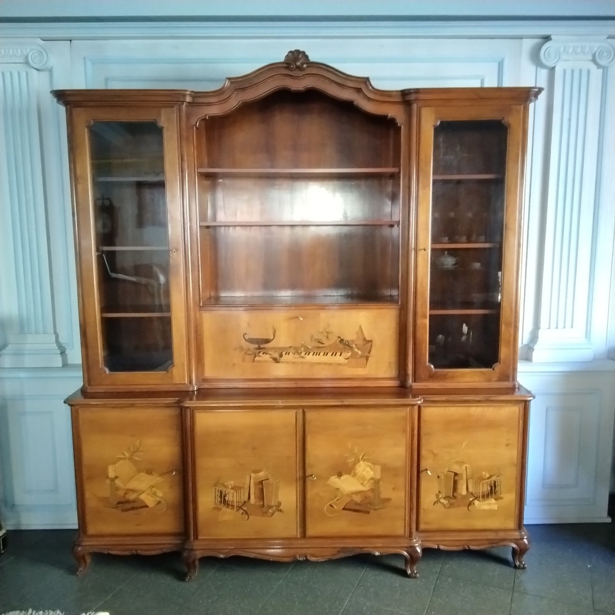 Bookcase